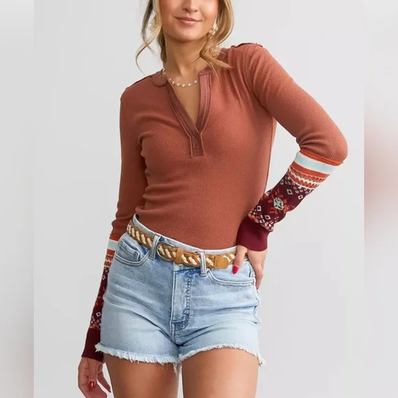 Free People We The Free Mikah Notch Neck Top/Autumn Combo - Picture 3 of 6